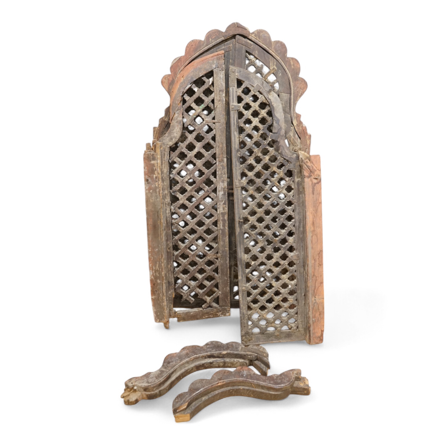 Two Indian carved wood windows (one dissembled), 100cm high
